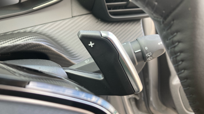 Peugeot 208 1.2 Hybrid 110 Allure 5dr e-DSC6 Petrol Hatchback - Image 24